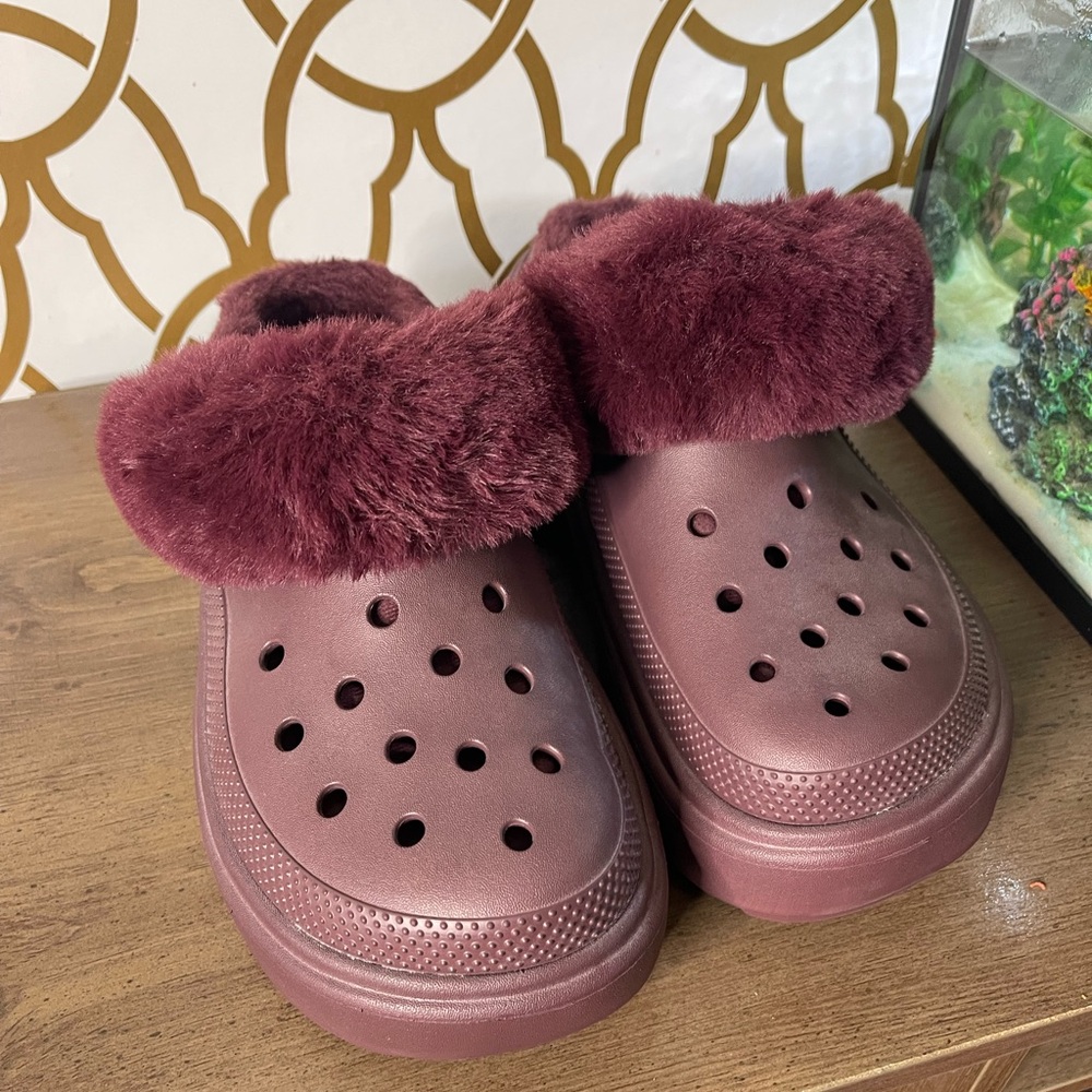 SOLD!! CROCS Plush Lined Maroon Clogs